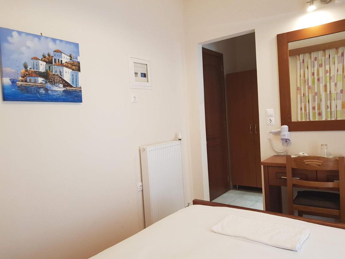 Hotel Ionion Kastro-Kyllini Екстер'єр фото