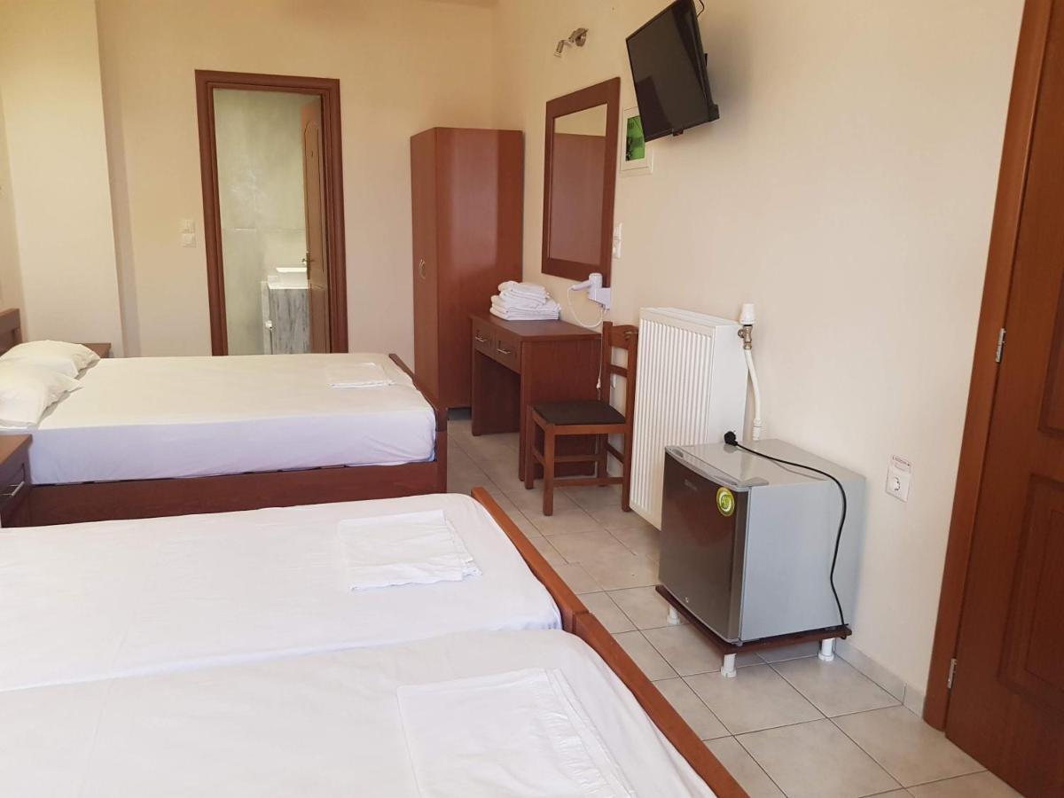 Hotel Ionion Kastro-Kyllini Екстер'єр фото