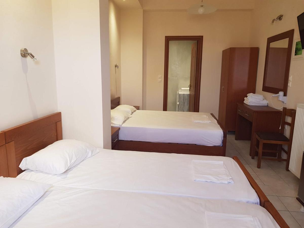Hotel Ionion Kastro-Kyllini Екстер'єр фото