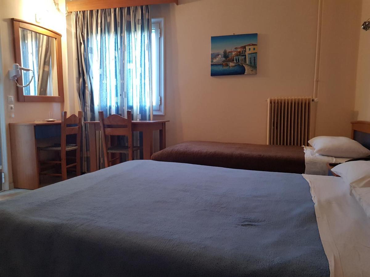 Hotel Ionion Kastro-Kyllini Екстер'єр фото