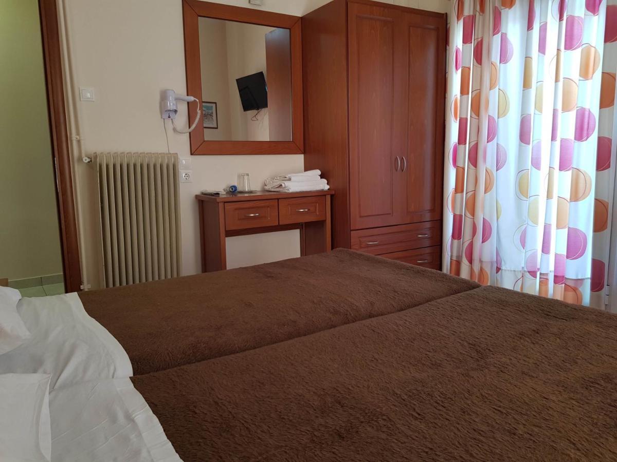 Hotel Ionion Kastro-Kyllini Екстер'єр фото